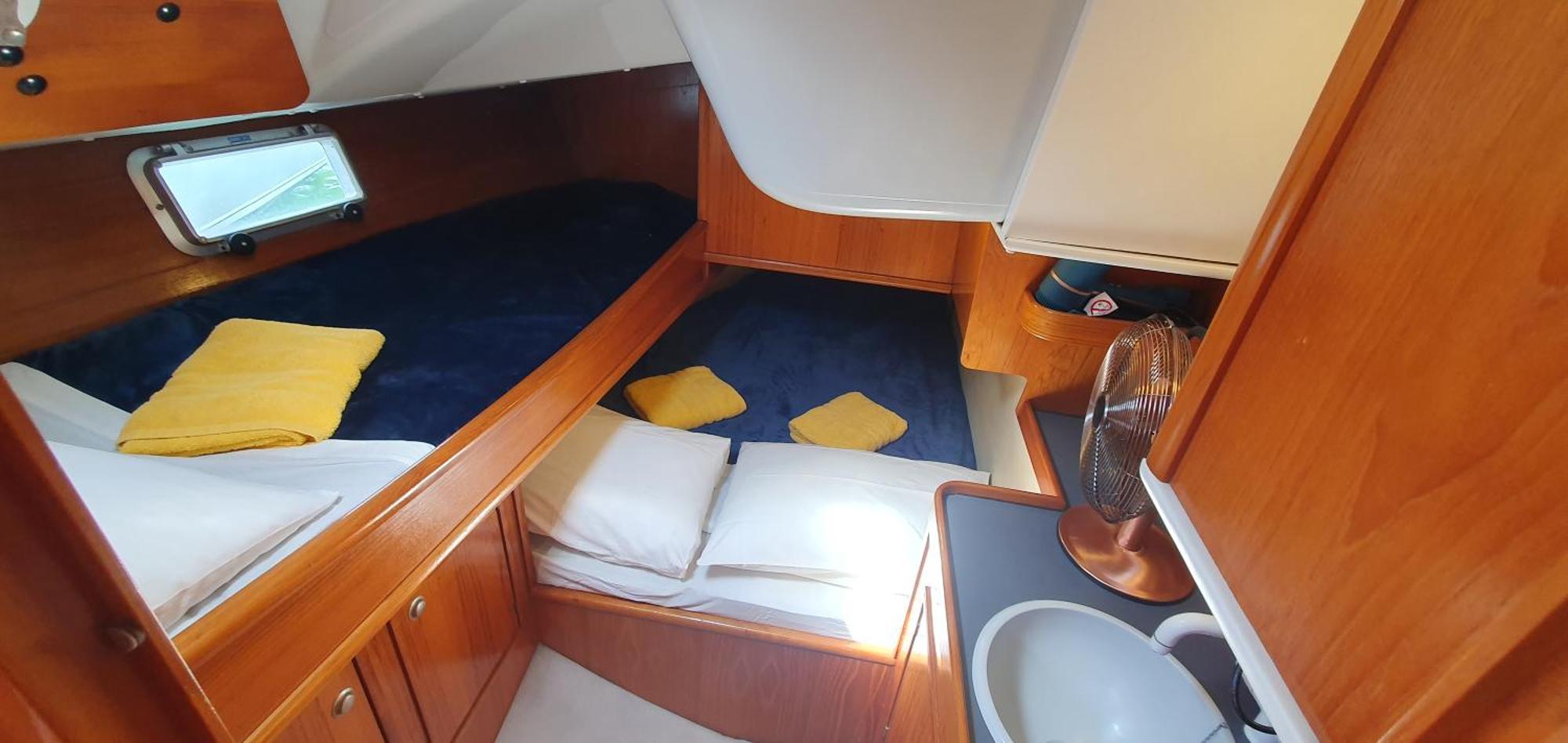 Coriandre 2 - Dormir Sur Un Grand Voilier 9 Personnes By Nuits Au Port لا روشيل المظهر الخارجي الصورة